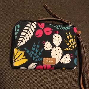 Fossil Eliza Wristlet - Dark Floral
